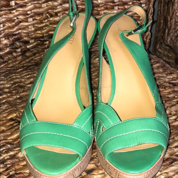 Nine West Green Platform Heel - Picture 2 of 3